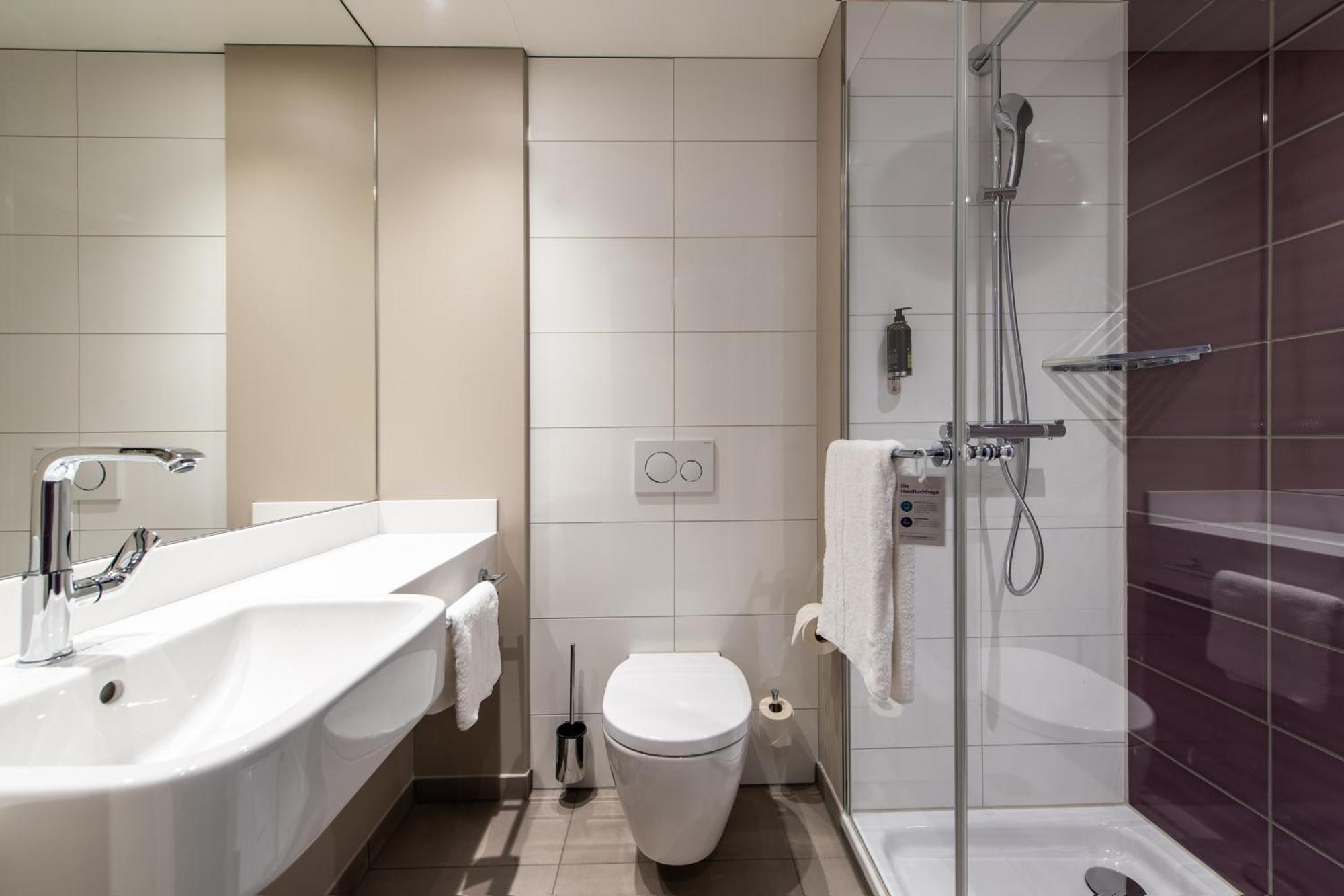 Standard Double or Twin Room,1510815448:JPEG